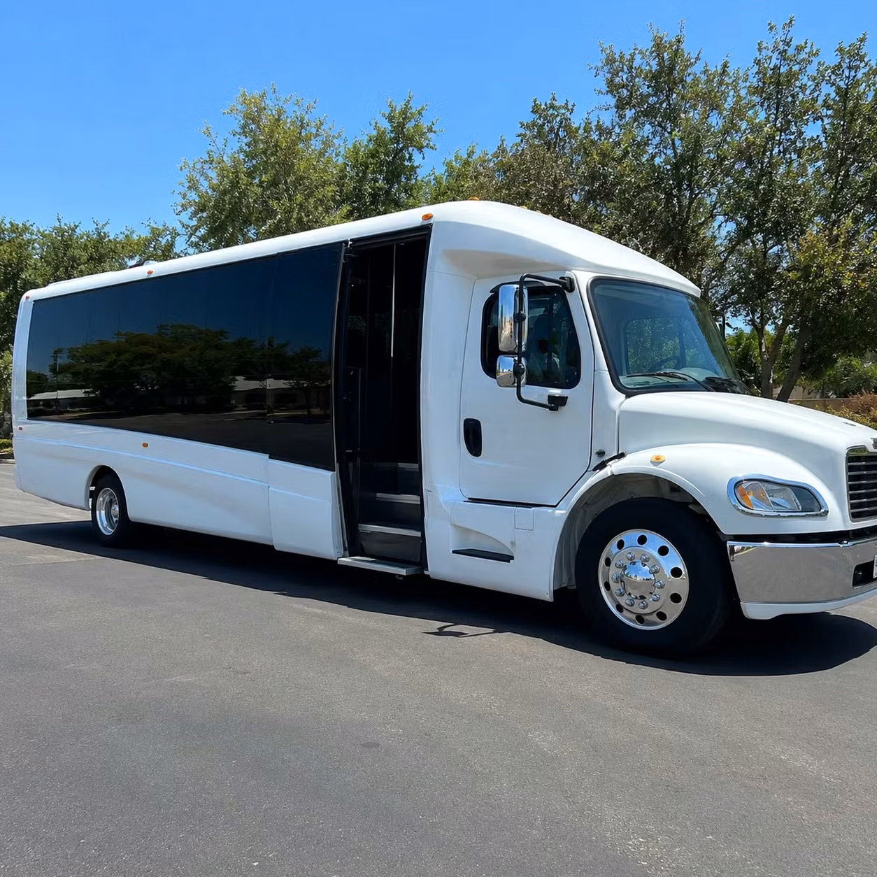 18 passenger minibus