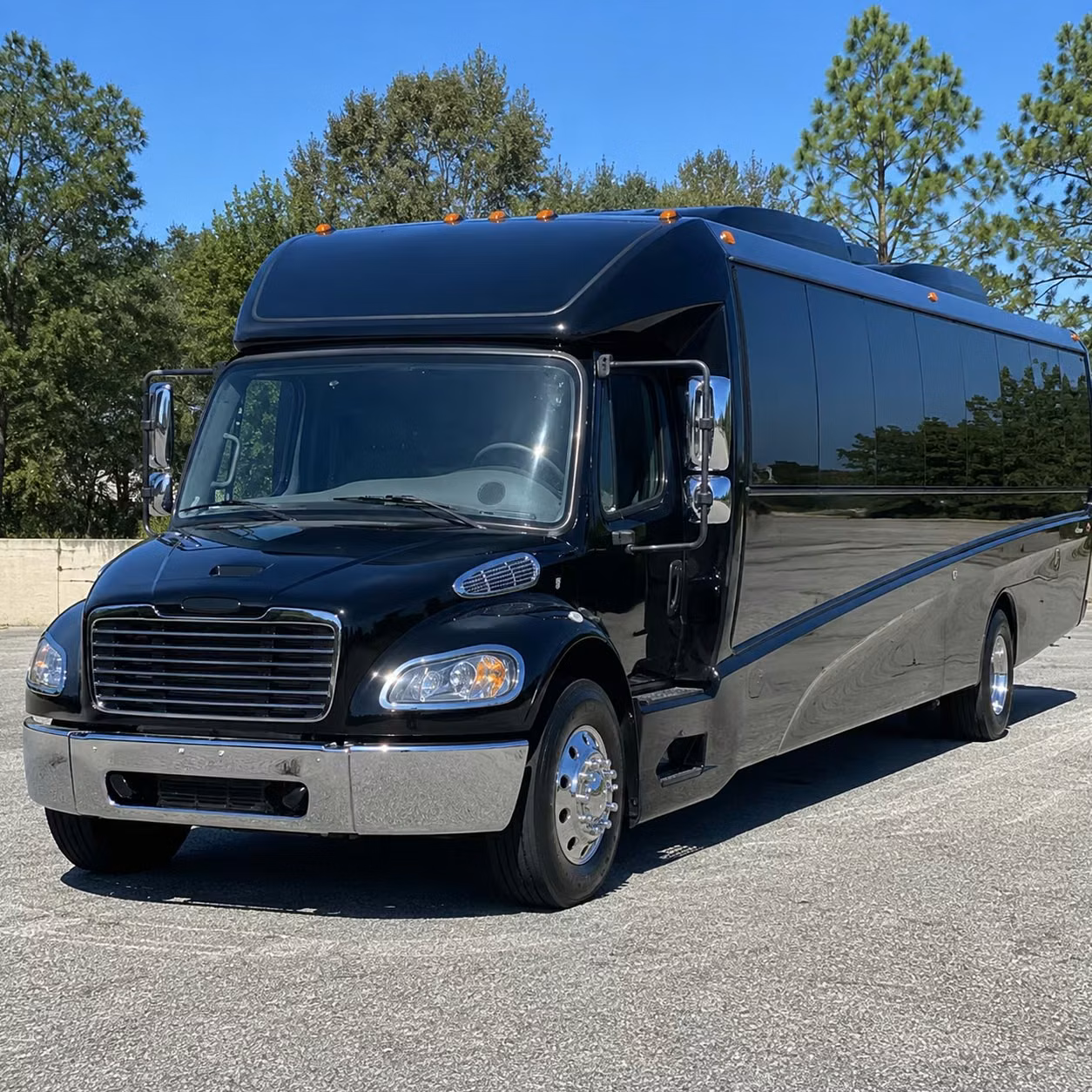 stamford 20 passenger minibus rental