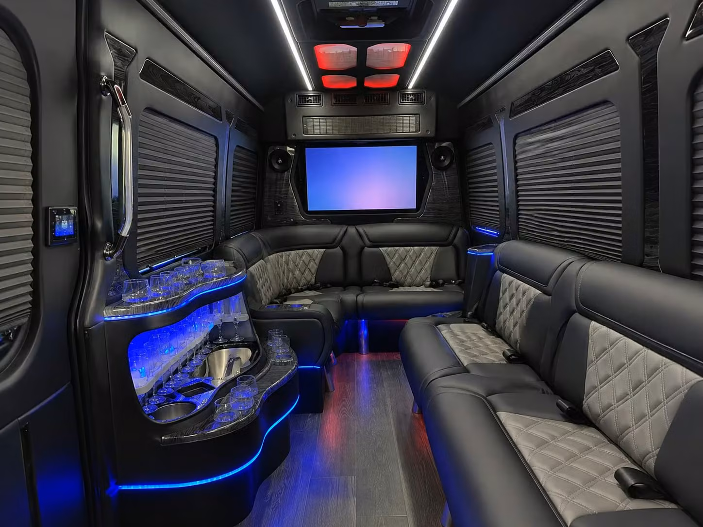 what makes charterbusstamford com the right choice for stamford airport shuttle transportation